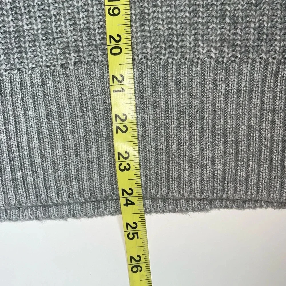 American Eagle Turtleneck Sweater Gray Color Block Pullover Comfy Medium Women’s